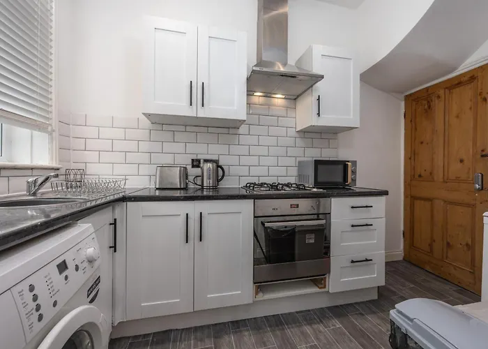 Holiday home Cosy Ideal For Long & Contractors *